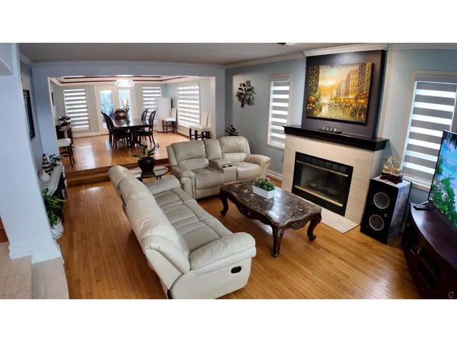 8222 144 STREET, Surrey, British Columbia V3W5T4