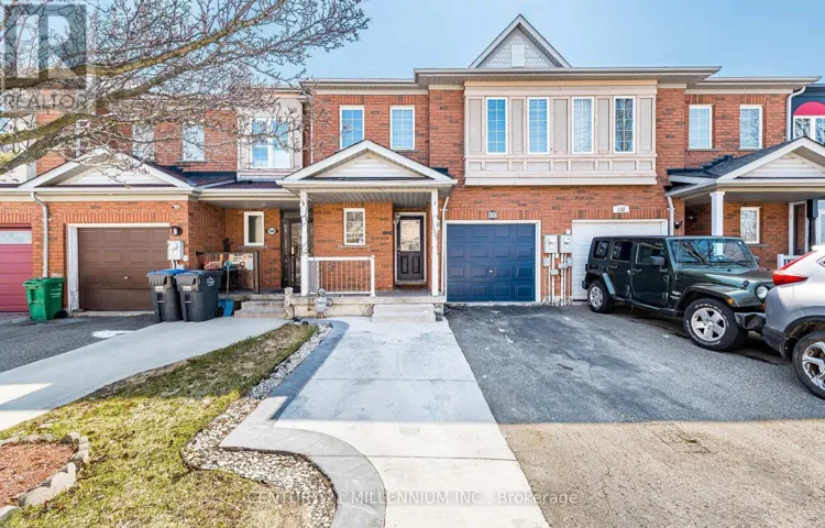 100 MONACO COURT, Brampton (Fletcher's Meadow), Ontario L7A1X2