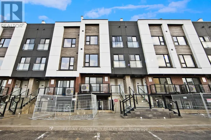 105B - 16 MELBOURNE AVENUE, St. Catharines (E. Chester), Ontario L2P3J8