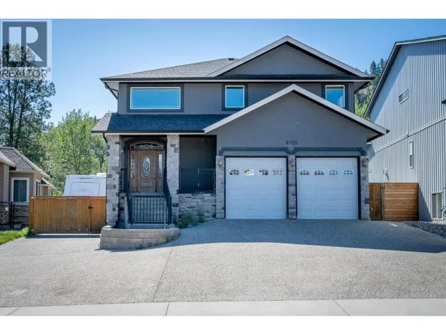 8925 Grizzly Crescent, Kamloops, British Columbia V2C6T9