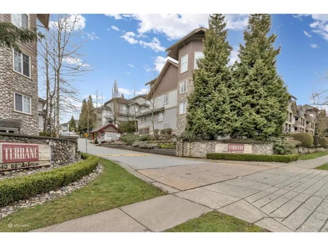 102 12040 68 AVENUE, Surrey, British Columbia V3W1P5