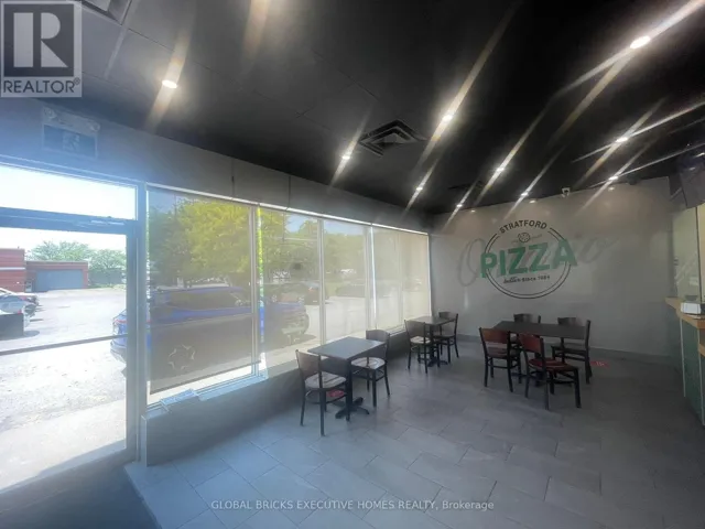 1060 ONTARIO STREET, Stratford, Ontario N5A6Z3