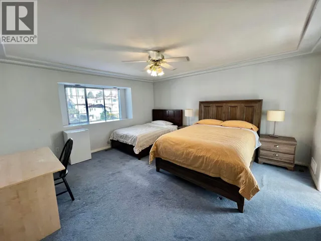 A 4864 WATLING STREET, Burnaby, British Columbia V5J1W5