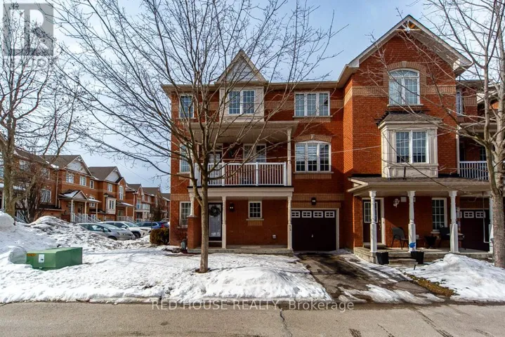 12 NAYLOR LANE, Ajax (South East), Ontario L1S7S7