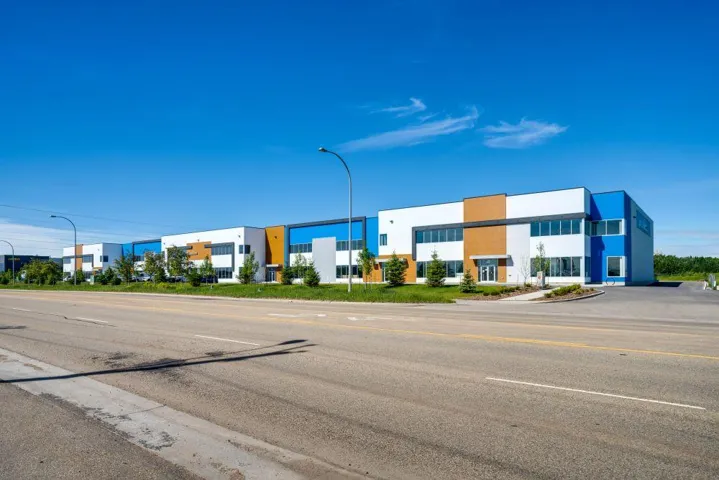 10508-18446 184 Street NW, Edmonton, Alberta T5S0B2