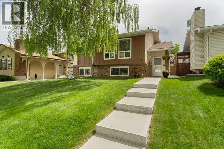 96 Templehill Drive NE, Calgary, Alberta T1Y4C3