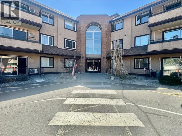 337 MCKINNEY Road Unit# 211, Oliver, British Columbia V0H1T3