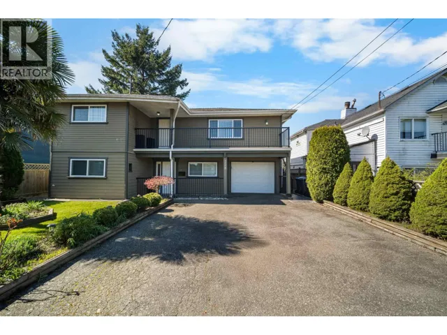 228 PEMBINA STREET, New Westminster, British Columbia V3M5J4