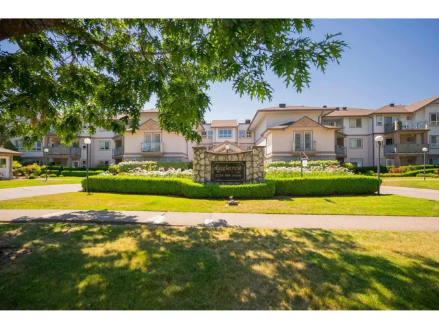 122 22150 48 AVENUE, Langley, British Columbia V3A8R5