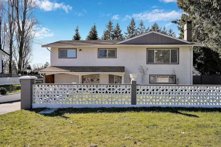 8561 113B STREET, Delta, British Columbia V4C5G3