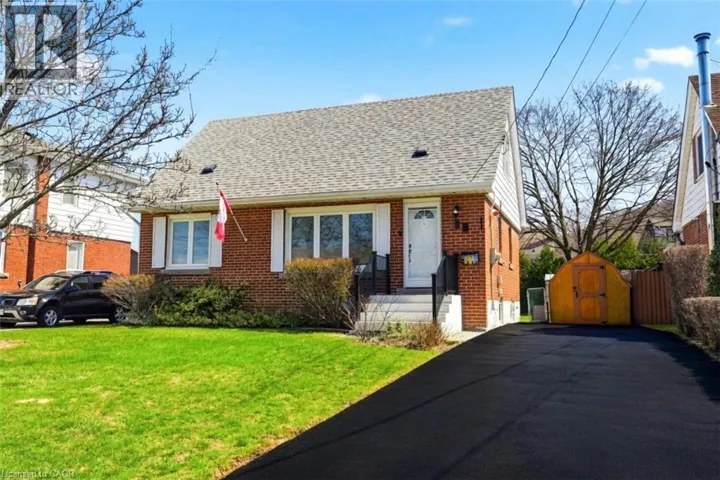 15 ROSELLE Place, Stoney Creek, Ontario L8G1R2