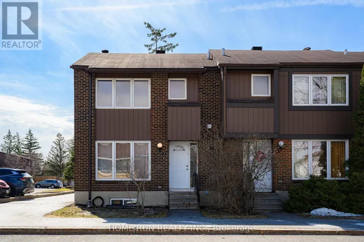 4 - 2111 MONTREAL ROAD, Ottawa, Ontario K1J8M8