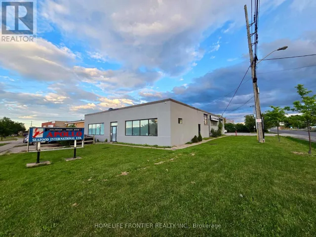 13 RACINE ROAD, Toronto (West Humber-Clairville), Ontario M9W2Z2