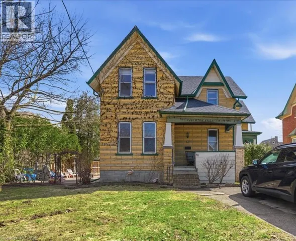 31 BINGEMAN Street, Kitchener, Ontario N2H2R7