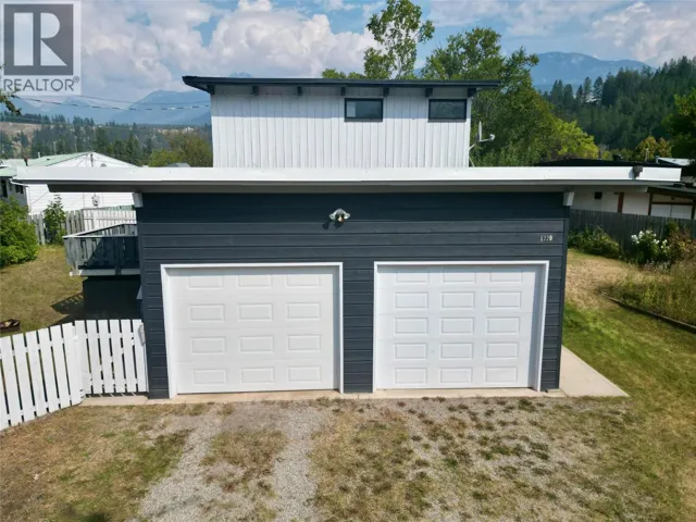 1229 ALEXANDER Drive, Golden, British Columbia V0A1H0