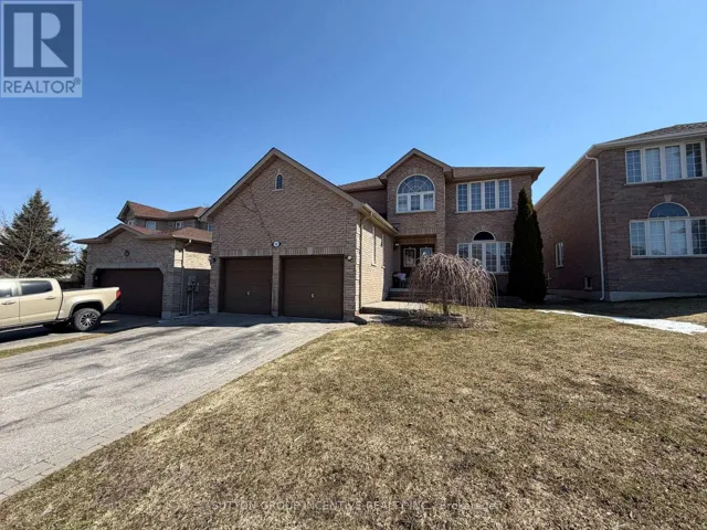 422 MAPLETON AVENUE, Barrie (Ardagh), Ontario L4N0Z8