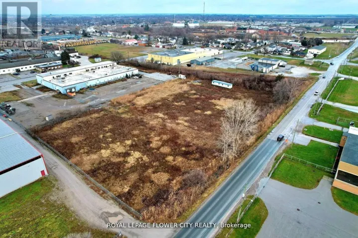 15 MASON STREET, Chatham-Kent (Wallaceburg), Ontario N8A2L1