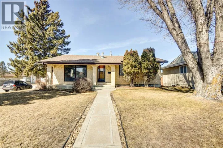 54 Ogden Avenue, Red Deer, Alberta T4N5B4