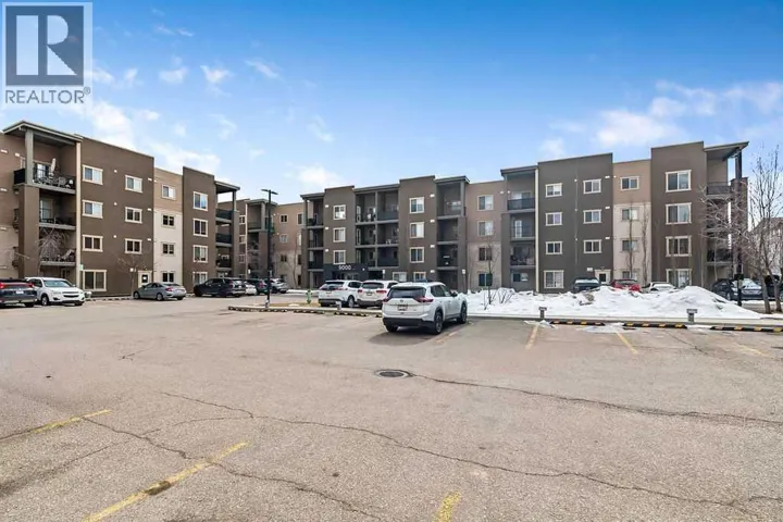9410, 403 Mackenzie Way SW, Airdrie, Alberta T4B3V7