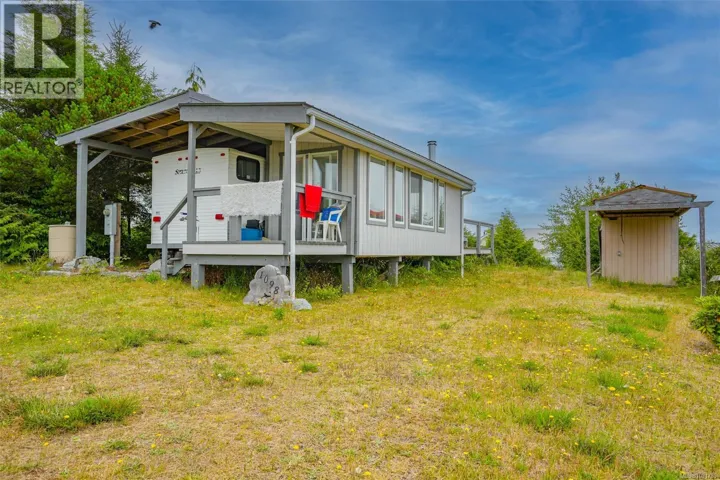 1098 Sixth Ave, Ucluelet, British Columbia V0R3A0