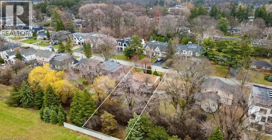 1051 MELVIN Avenue, Oakville, Ontario L6J2V8
