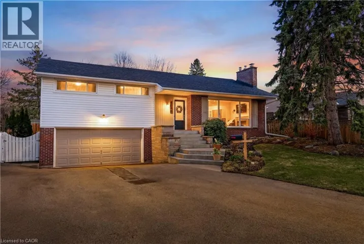 4046 GRAPEHILL Avenue, Burlington, Ontario L7L1R2