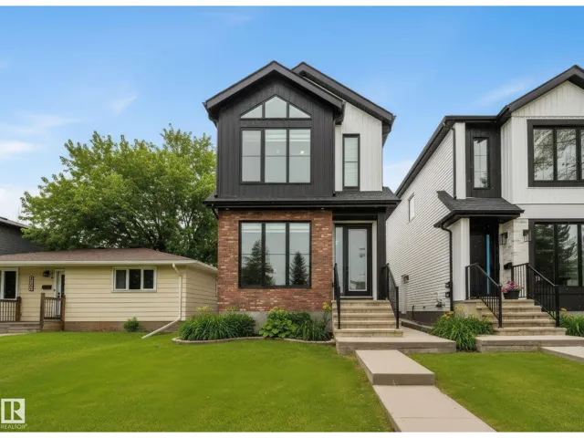 9536 148 ST NW, Edmonton, Alberta T5N3E4