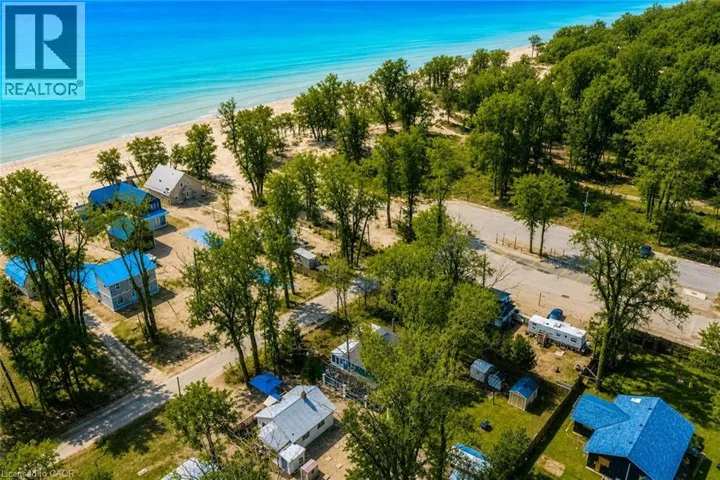 2 BEACH Avenue, Port Rowan, Ontario N0E1M0