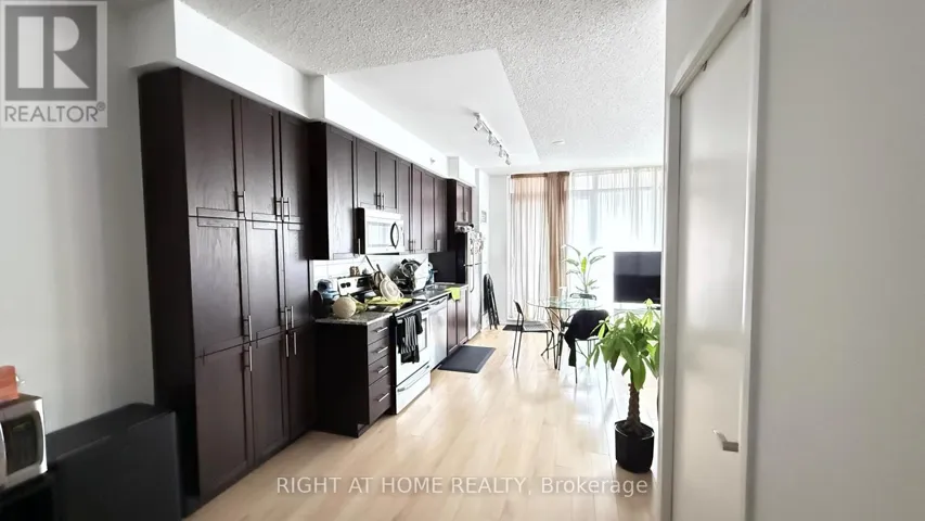 623 - 800 LAWRENCE AVENUE W, Toronto (Yorkdale-Glen Park), Ontario M6A0B1