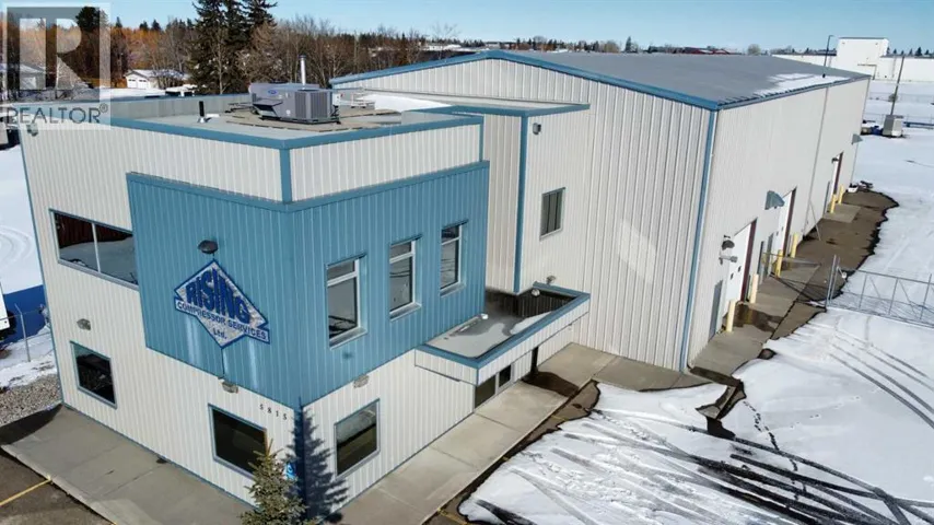 5815 49 Avenue, Olds, Alberta T4H1G5