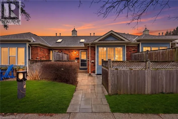 175 FIDDLERS GREEN Road Unit# 3, Ancaster, Ontario L9G4X7