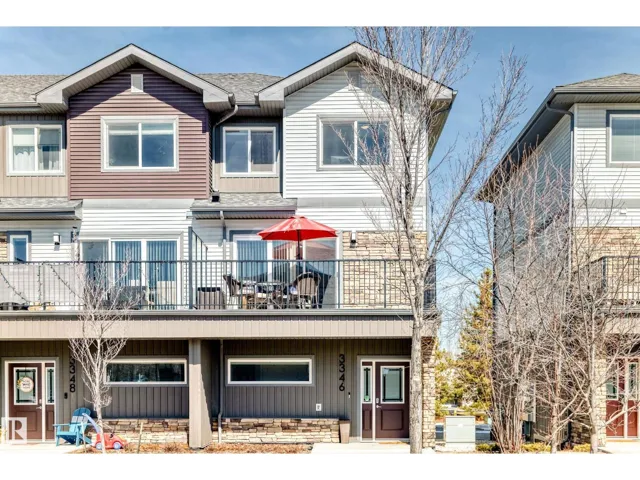 3346 15A AV NW, Edmonton, Alberta T6T0Y1