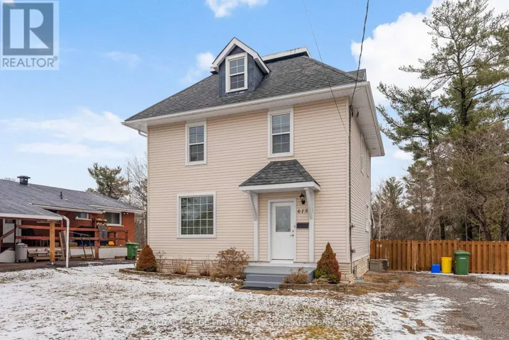 615 MOFFAT STREET, Pembroke, Ontario K8A3Y2