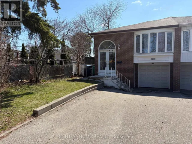 LOWER - 3519 OAKGLADE CRESCENT, Mississauga (Erindale), Ontario L5C1X4
