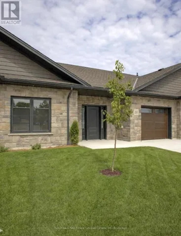 30 - 1182 QUEEN STREET, Kincardine, Ontario N2Z1G4