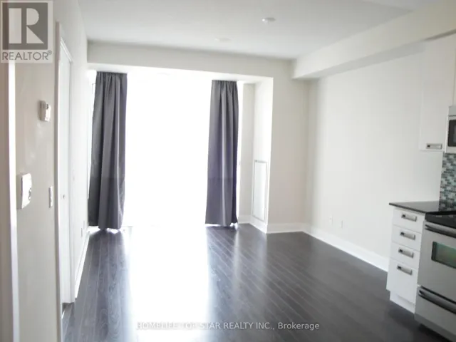 411 - 90 STADIUM ROAD, Toronto (Niagara), Ontario M5V3W5