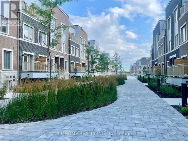 TH218 - 131 HONEYCRISP CRESCENT, Vaughan (Vaughan Corporate Centre), Ontario L4K0N7