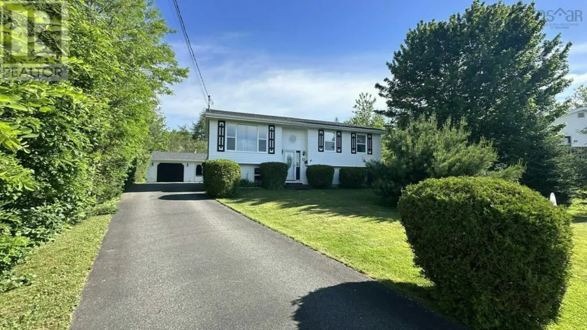 17 Menlow Court, North River, Nova Scotia B6L6L9