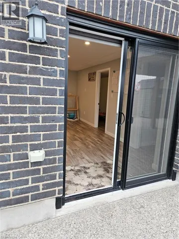 916 DUNNIGAN Court Unit# LOWER, Kitchener, Ontario N2B0A8