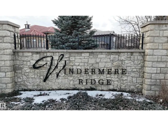 24 WINDERMERE DR SW, Edmonton, Alberta T6W0C2