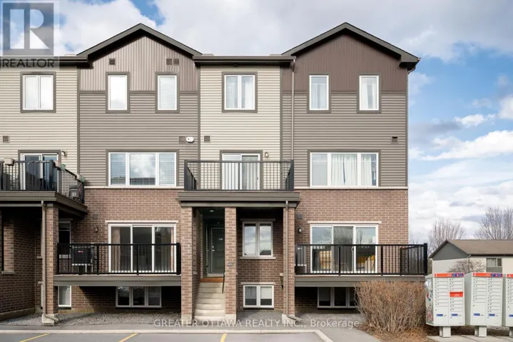 16 - 415 ELDORADO PRIVATE, Ottawa, Ontario K2K0N9