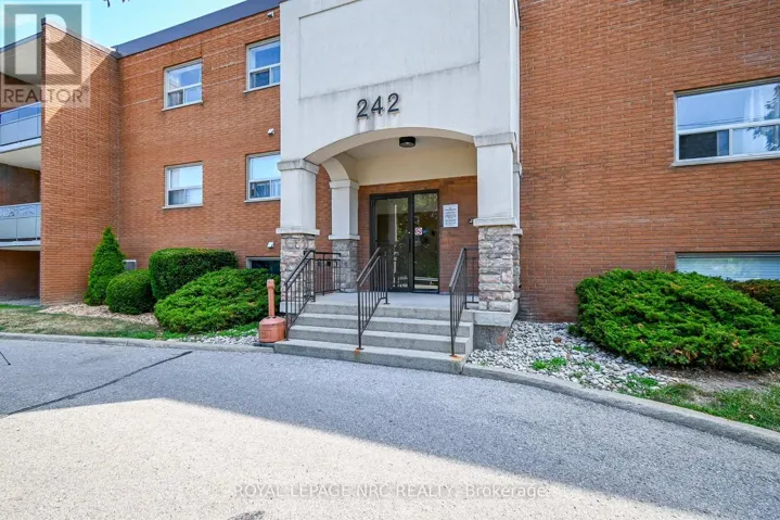 316 - 242 OAKDALE AVENUE, St. Catharines (Oakdale), Ontario L2P3K5
