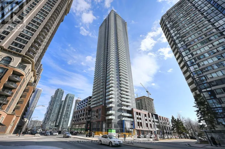 4510 - 430 SQUARE ONE DRIVE, Mississauga (City Centre), Ontario L5B0L6