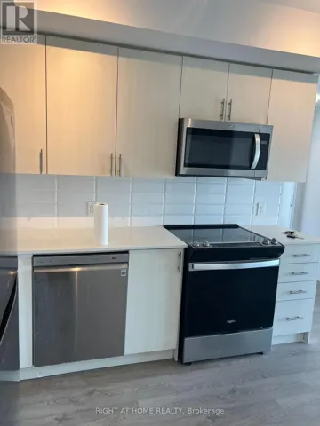 1016 - 2550 SIMCOE STREET, Oshawa (Windfields), Ontario L1L0P8