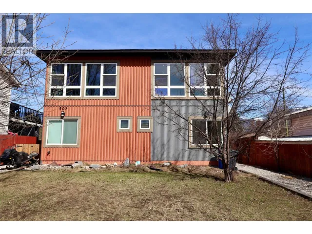 503 10th Street S Unit# B, Golden, British Columbia V0A1H0