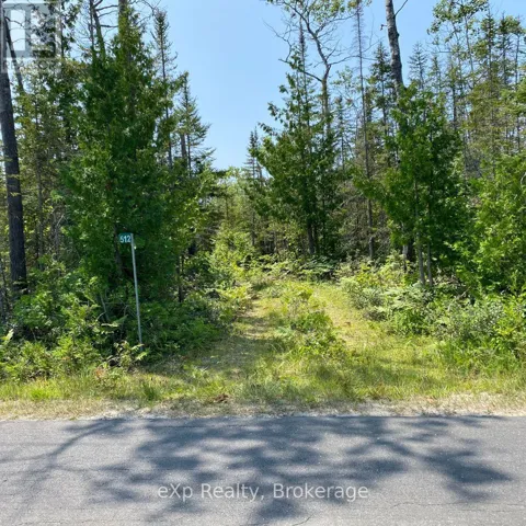 512 WARNER BAY ROAD, Northern Bruce Peninsula, Ontario N0H2R0
