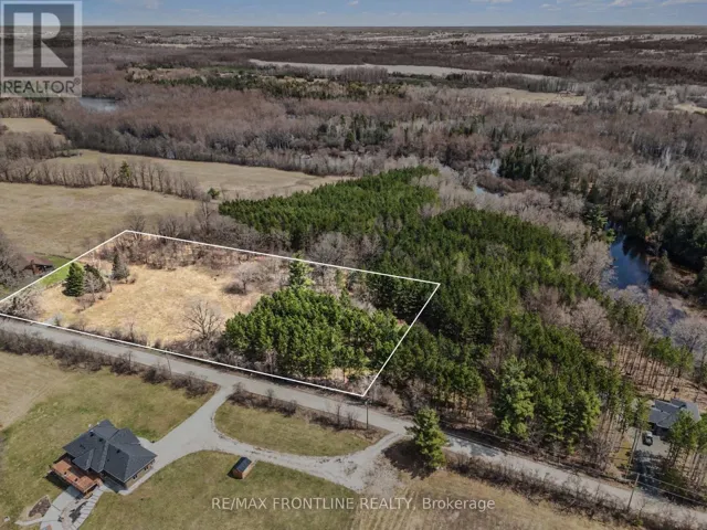 543 MACKAY LINE, Tay Valley, Ontario K0G1A0