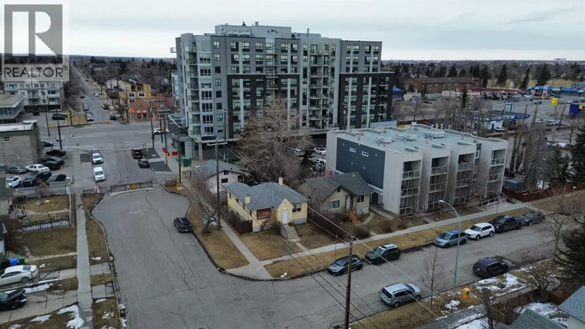 202 15 Avenue NE, Calgary, Alberta T2E1G9