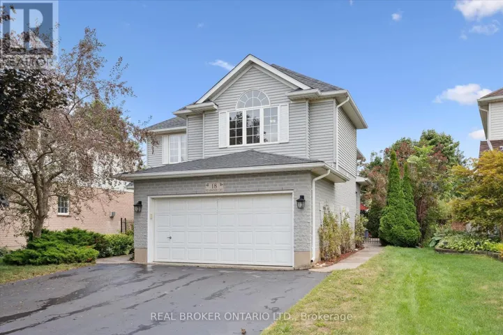 18 PEARWOOD COURT, Kitchener, Ontario N2P2L1