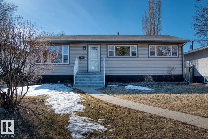 8916 148 ST NW, Edmonton, Alberta T5R1A1